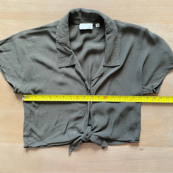 Wilfred Khaki Tie-Front Button Down Shirt - Picture 7 of 8